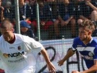 FC Esperia Viareggio とフレンドリーマッチを行い、ボローニャが勝利