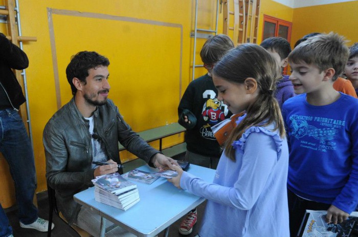 Motta e Garics tornano a scuola © Bologna FC