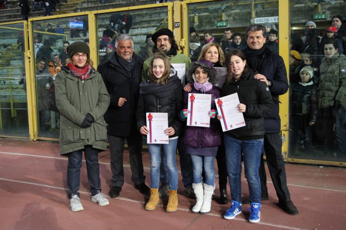 Premiazioni del concorso "Disegna la nuova maglia del Bologna" © Bologna FC